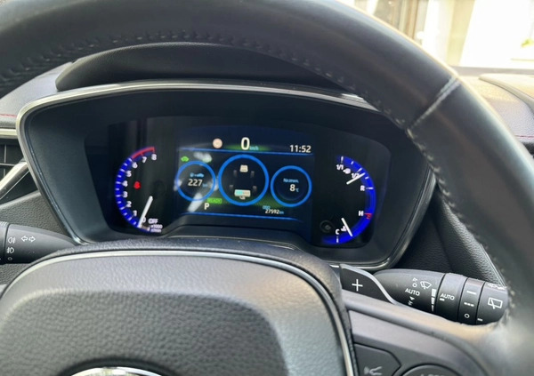 Toyota Corolla cena 83000 przebieg: 27000, rok produkcji 2019 z Kępno małe 121